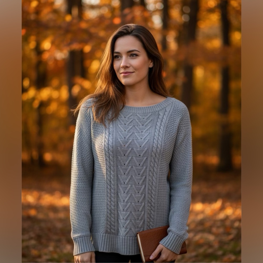 Women’s Grey sweater by Ann‎ Taylor Loft Sz M